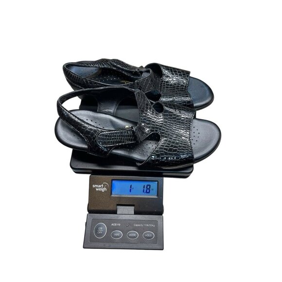 SAS Women's Slingback Sandals Size 9 Narrow Patent Leather Black Crocs Print - Picture 7 of 7